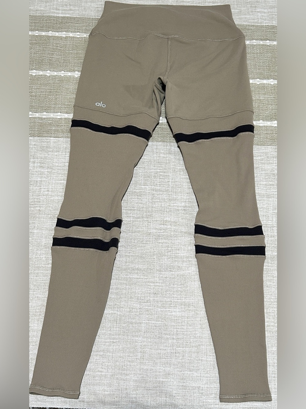 Alo High Rise Leggings